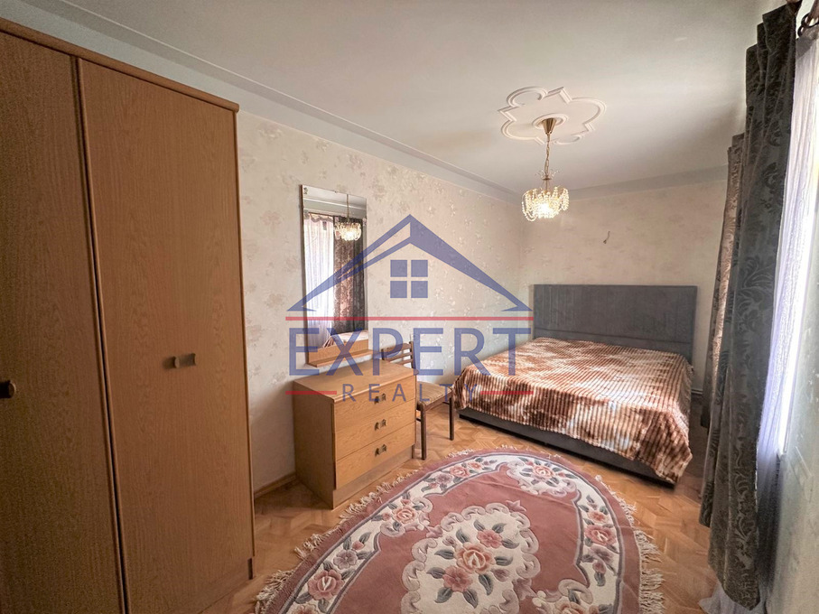 ՔԱՆԱՔԵՌ ԶԵՅԹՈՒՆ, Պ․ ՍևԱԿԻ ՓՈՂՈՑ, 3 ՍԵՆՅԱԿ