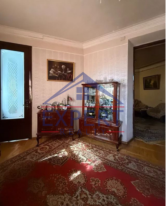 ԿԵՆՏՐՈՆ, ԿՈՐՅՈՒՆԻ  ՓՈՂՈՑ  3 ՍԵՆՅԱԿ