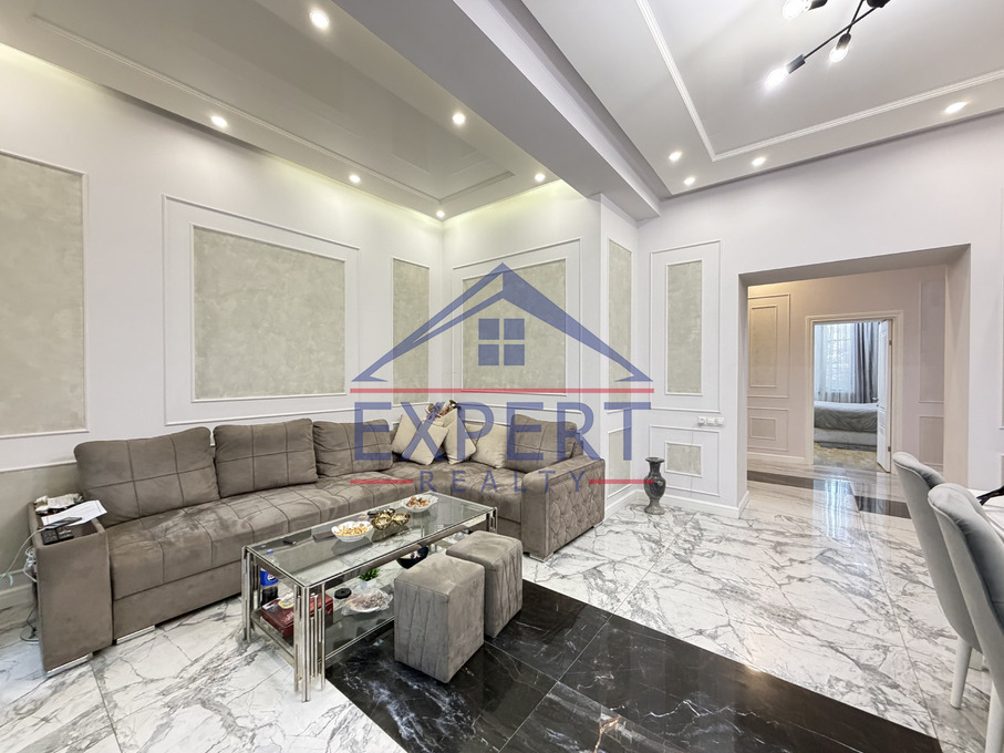 ԿԵՆՏՐՈՆ, ԽԱՆՋՅԱՆ  ՓՈՂՈՑ, 3 ՍԵՆՅԱԿ