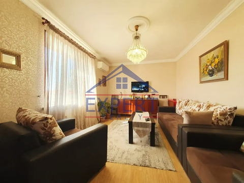 ԱՐԱԲԿԻՐ, ԿՈՄԻՏԱՍԻ ՊՈՂՈՏԱ, 3 ՍԵՆՅԱԿ