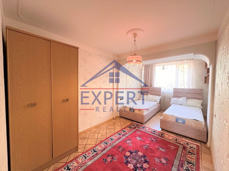 ՔԱՆԱՔԵՌ ԶԵՅԹՈՒՆ, Պ․ ՍևԱԿԻ ՓՈՂՈՑ, 3 ՍԵՆՅԱԿ