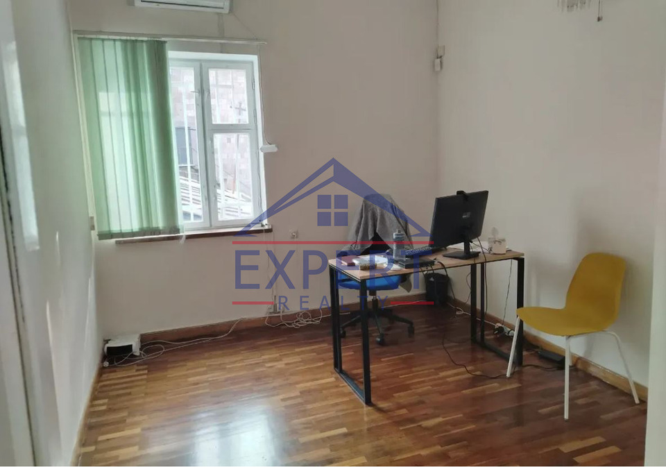 ԿԵՆՏՐՈՆ,ՄՀԵՐ ՄԿՐՏՉՅԱՆ ՓՈՂՈՑ 160ՔՄ