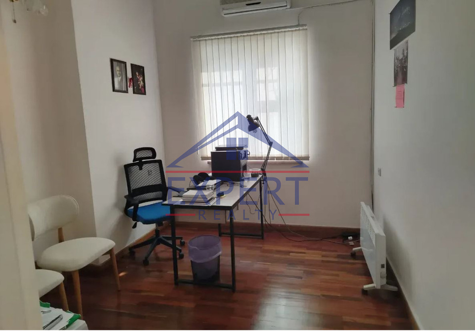 ԿԵՆՏՐՈՆ,ՄՀԵՐ ՄԿՐՏՉՅԱՆ ՓՈՂՈՑ 160ՔՄ