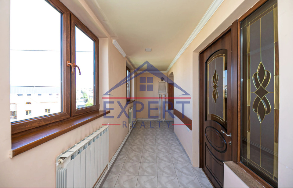 ՔԱՆԱՔԵՌ-ԶԵՅԹՈՒՆ, ԱՀԱՐՈՆՅԱՆ ՓՈՂՈՑ, 3 ՍԵՆՅԱԿ