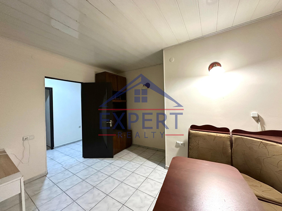 ԿԵՆՏՐՈՆ, ՏՊԱԳՐԻՉՆԵՐԻ ՓՈՂՈՑ, 90 ՔՄ․