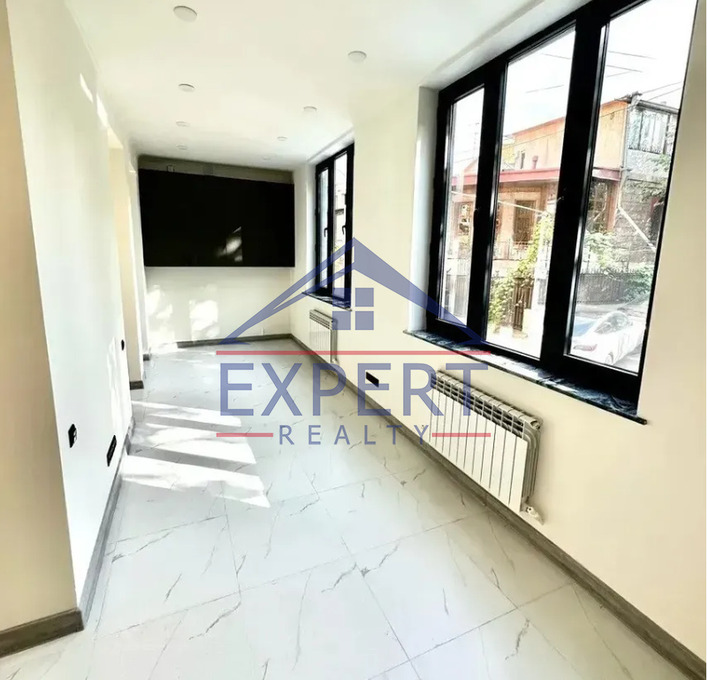 ԿԵՆՏՐՈՆ, ԽՈՐԵՆԱՑՈՒ ՓՈՂՈՑ, 100ՔՄ