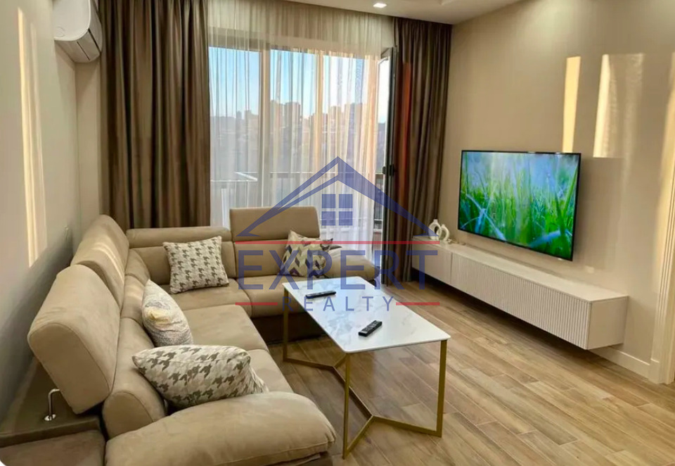 ԿԵՆՏՐՈՆ, ՊԱՐՈՆՅԱՆ ՓՈՂՈՑ, 3 ՍԵՆՅԱԿ