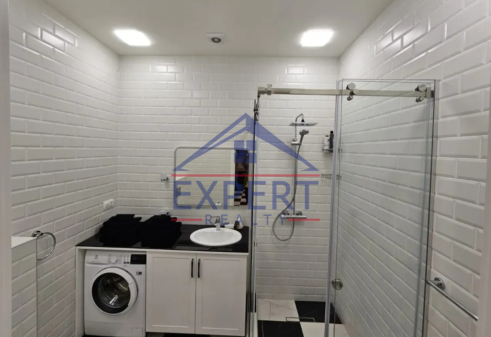 ԿԵՆՏՐՈՆ, ԲՈՒԶԱՆ ՓՈՂՈՑ, 2 ՍԵՆՅԱԿ