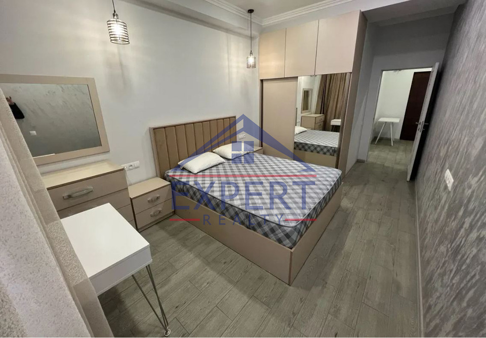 ՔԱՆԱՔԵՌ-ԶԵՅԹՈՒՆ, ՆԵՐՍԻՍՅԱՆ ՓԱԿՈՒՂԻ, 2 ՍԵՆՅԱԿ