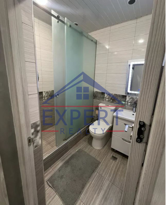 ՔԱՆԱՔԵՌ-ԶԵՅԹՈՒՆ, ՆԵՐՍԻՍՅԱՆ ՓԱԿՈՒՂԻ, 2 ՍԵՆՅԱԿ