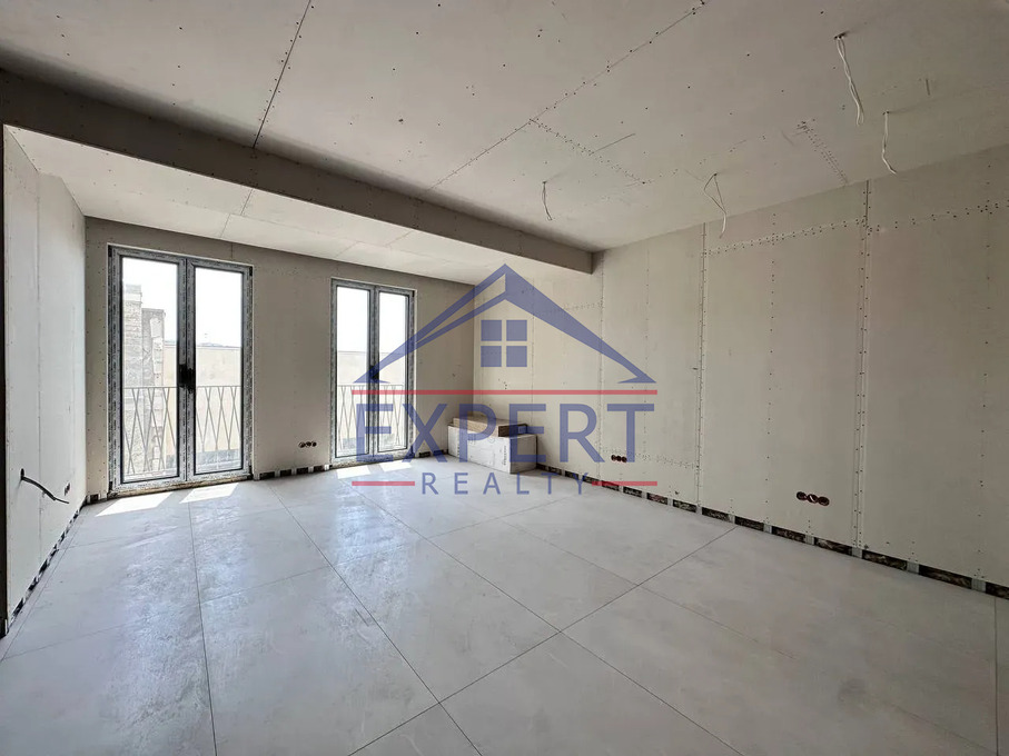 ԿԵՆՏՐՈՆ, ԱՄԻՐՅԱՆ ՓՈՂՈՑ, 152 ՔՄ․