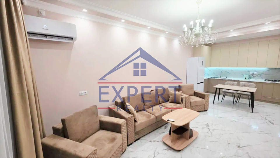 ԱՎԱՆ, ՄԱՐՇԱԼ ԲԱԲԱՋԱՆՅԱՆ, 2 ՍԵՆՅԱԿ