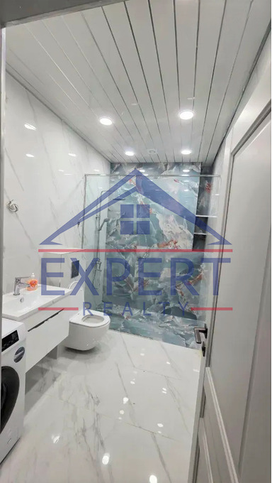 ԱՎԱՆ, ՄԱՐՇԱԼ ԲԱԲԱՋԱՆՅԱՆ, 2 ՍԵՆՅԱԿ