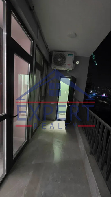 ԱՎԱՆ, ՄԱՐՇԱԼ ԲԱԲԱՋԱՆՅԱՆ, 2 ՍԵՆՅԱԿ