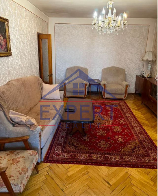 ԱՐԱԲԿԻ  ՐՎԱՂԱՐՇ  ՎԱՂԱՐՇՅԱՆ  , 3 ՍԵՆՅԱԿ