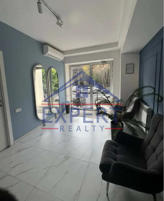 ԿԵՆՏՐՈՆ, ԱՄԻՐՅԱՆ ՓՈՂՈՑ, 114ՔՄ