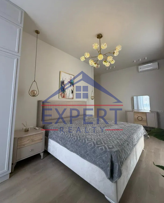 ԿԵՆՏՐՈՆ, ԱՐԱՄԻ ՓՈՂՈՑ, 4 ՍԵՆՅԱԿ