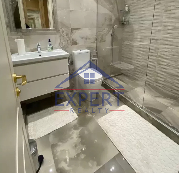 ԿԵՆՏՐՈՆ, ԲՈՒԶԱՆԴ ՓՈՂՈՑ, 2 ՍԵՆՅԱԿ