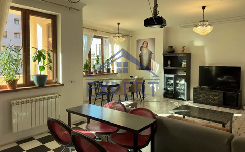 ԱՎԱՆ, ԾԱՐԱՎ ԱՂԲՅՈՒՐԻ ՓՈՂՈՑ, 4 ՍԵՆՅԱԿ