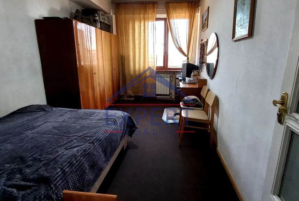 ԱՐԱԲԿԻՐ, ՀԱԿՈԲ  ՀԱԿՈԲՅԱՆ , 3 ՍԵՆՅԱԿ