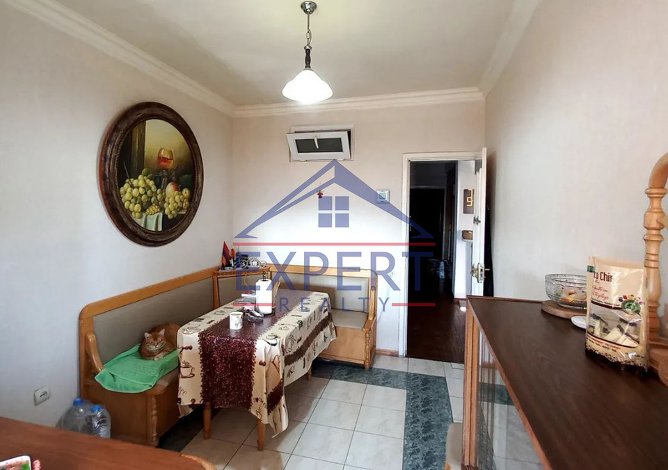 ԱՐԱԲԿԻՐ, ՀԱԿՈԲ  ՀԱԿՈԲՅԱՆ , 3 ՍԵՆՅԱԿ