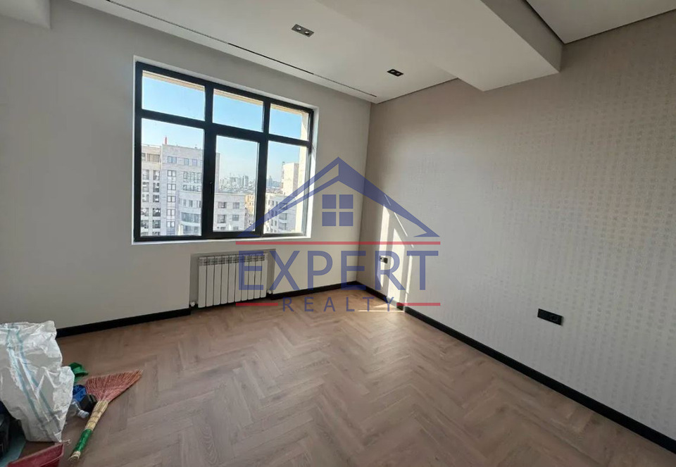 ԿԵՆՏՐՈՆ, ԱՐՇԱԿՈՒՆՅԱՑ ՊՈՂՈՏԱ, 3 ՍԵՆՅԱԿ