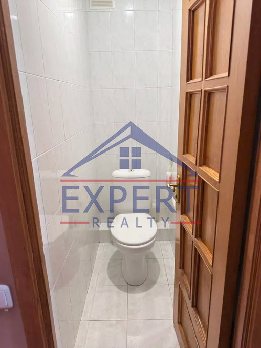 ՔԱՆԱՔԵՌ ԶԵՅԹՈՒՆ, ԱՎԵՏԻՍ ԱՀԱՐՈՆՅԱՆ ՓՈՂՈՑ, 3 ՍԵՆՅԱԿ