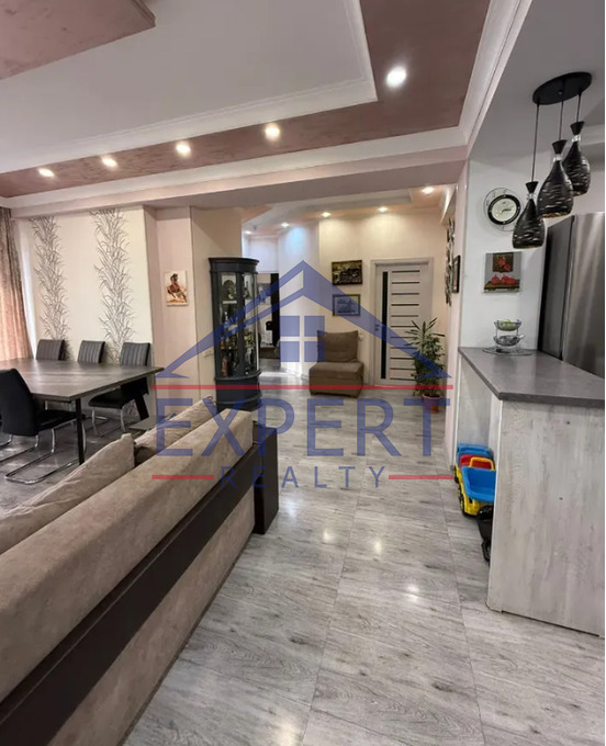 ՆՈՐ ՆՈՐՔ, ԳՅՈՒԼԻՔԵԽՎՅԱՆ ՓՈՂՈՑ,  4 ՍԵՆՅԱԿ