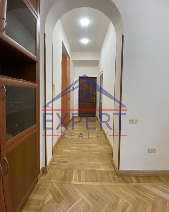 ԿԵՆՏՐՈՆ,ՊՈՒՇԿԻՆԻ ՓՈՂՈՑ 55ՔՄ