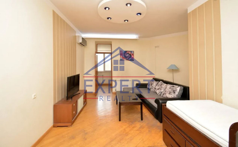 ԱՐԱԲԿԻՐ, ԿՈՄԻՏԱՍԻ ՊՈՂՈՏԱ, 2 ՍԵՆՅԱԿ