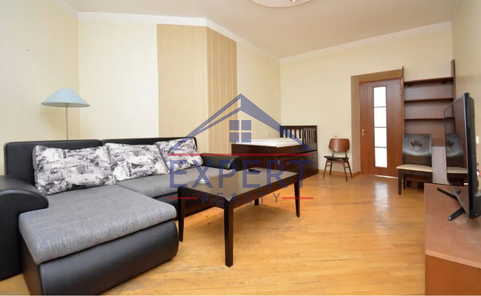 ԱՐԱԲԿԻՐ, ԿՈՄԻՏԱՍԻ ՊՈՂՈՏԱ, 2 ՍԵՆՅԱԿ