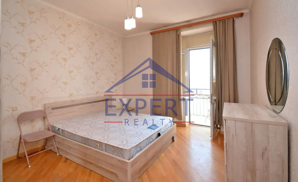 ԱՐԱԲԿԻՐ, ԿՈՄԻՏԱՍԻ ՊՈՂՈՏԱ, 2 ՍԵՆՅԱԿ