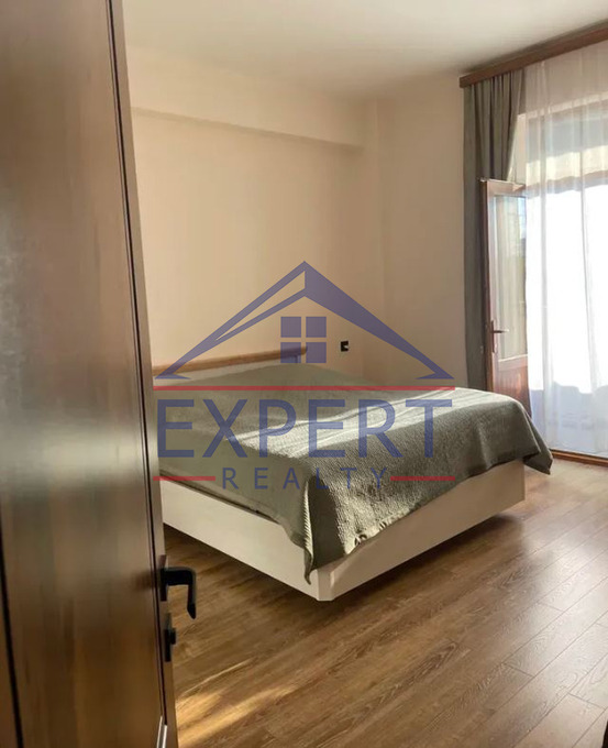 ԱՋԱՓՆՅԱԿ, ՄՈՆԹԵ ՄԵԼՔՈՆՅԱՆ  3 ՍԵՆՅԱԿ