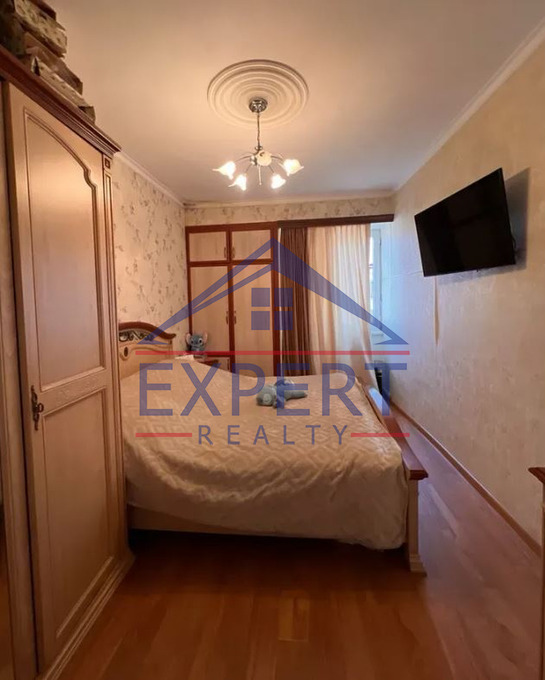 ԱՎԱՆ  ԻՍԱՀԱԿՅԱՆ   ԹԱՂԱՄԱՍ 4 ՍԵՆՅԱԿ