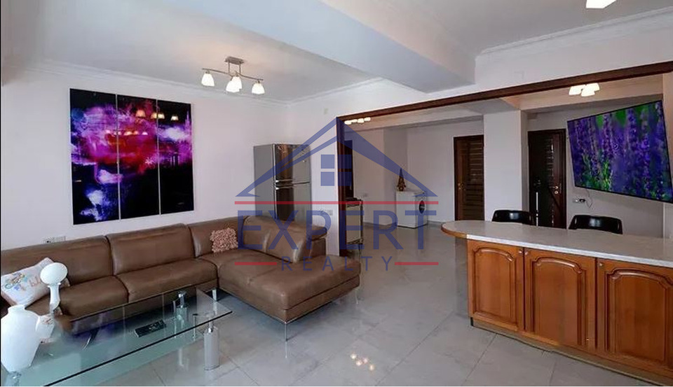 ԱՋԱՓՆՅԱԿ, ՆԱԶԱՐԲԵԿՅԱՆ ԹԱՂԱՄԱՍ, 4 ՍԵՆՅԱԿ