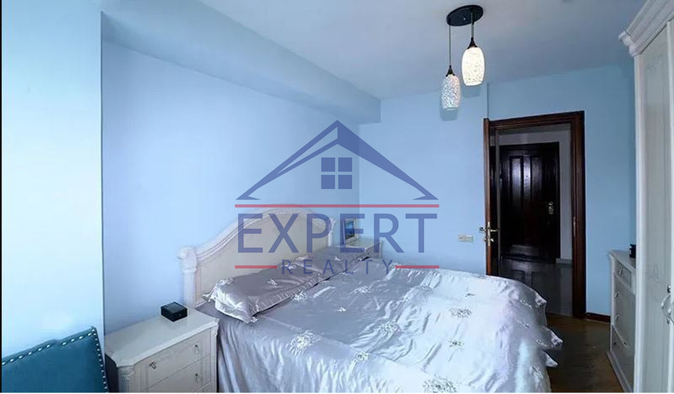 ԱՋԱՓՆՅԱԿ, ՆԱԶԱՐԲԵԿՅԱՆ ԹԱՂԱՄԱՍ, 4 ՍԵՆՅԱԿ