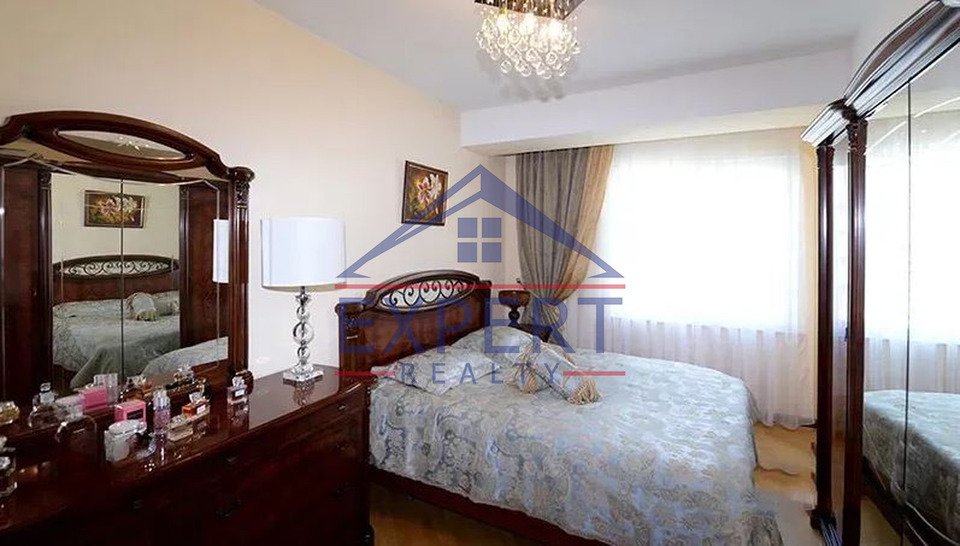 ԱՋԱՓՆՅԱԿ, ՆԱԶԱՐԲԵԿՅԱՆ ԹԱՂԱՄԱՍ, 4 ՍԵՆՅԱԿ