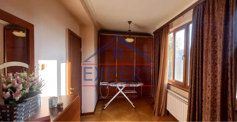 ԿԵՆՏՐՈՆ, ՄԱՇՏՈՑԻ ՊՈՂՈՏԱ  3 ՍԵՆՅԱԿ