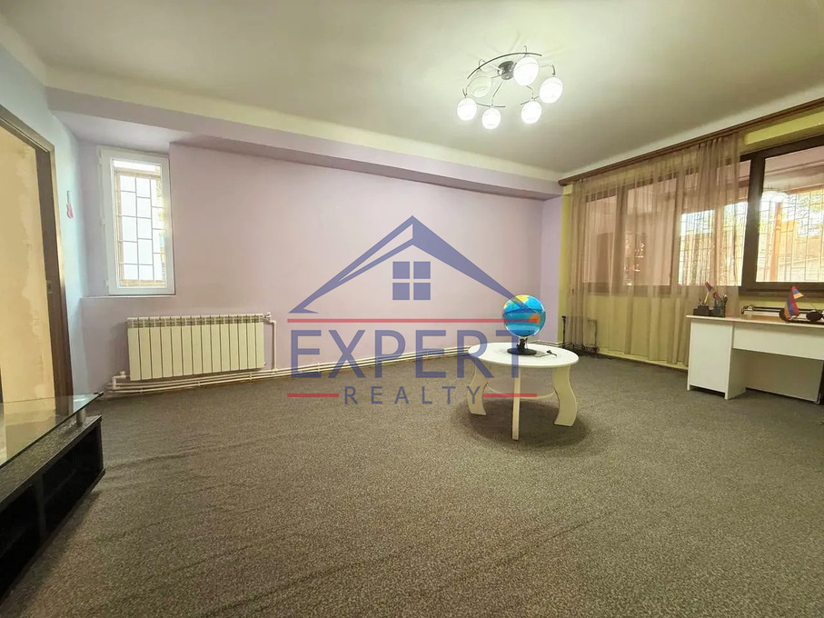 ԱՐԱԲԿԻՐ, ԱՎԵՏ ԱՎԵՏԻՍՅԱՆ ՓՈՂՈՑ, 90 ՔՄ․