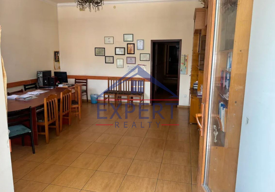 ԿԵՆՏՐՈՆ, ԱՐՇԱԿՈՒՆՅԱՆՑ ՊՈՂՈՏԱ