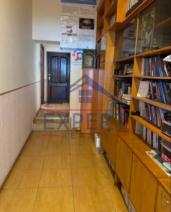 ԿԵՆՏՐՈՆ, ԱՐՇԱԿՈՒՆՅԱՆՑ ՊՈՂՈՏԱ