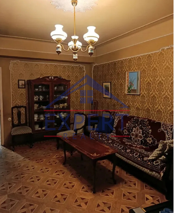 ԱՐԱԲԿԻՐ, ԲԱՂՐԱՄՅԱՆ ՊՈՂՈՏԱ, 3 ՍԵՆՅԱԿ