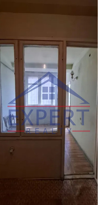 ԱՐԱԲԿԻՐ, ՎԻԿՏՈՐ ՀԱՄԲԱՐՁՈՒՄՅԱՆ, 3 ՍԵՆՅԱԿ