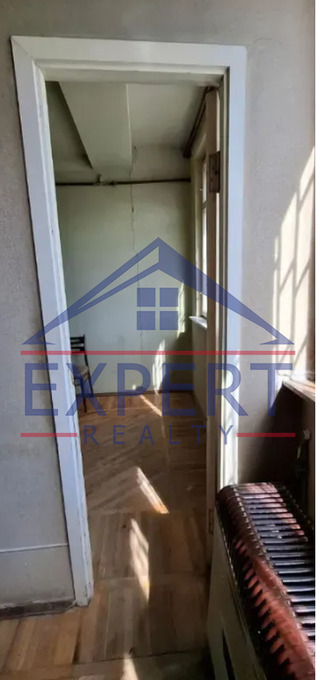 ԱՐԱԲԿԻՐ, ՎԻԿՏՈՐ ՀԱՄԲԱՐՁՈՒՄՅԱՆ, 3 ՍԵՆՅԱԿ