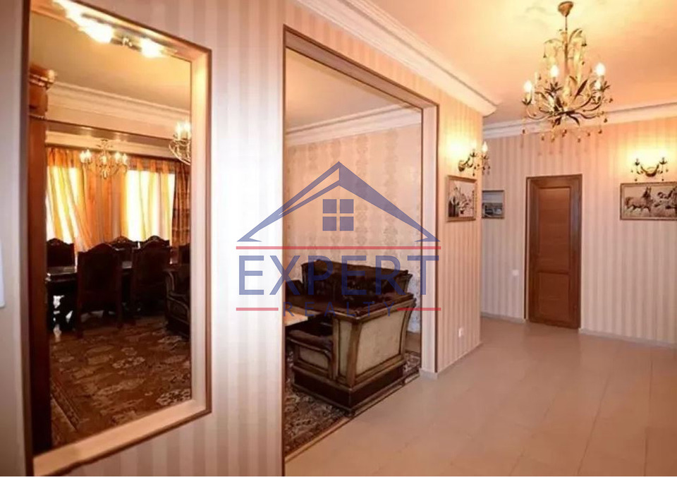 ԿԵՆՏՐՈՆ, ՄԵՍՐՈՊ ՄԱՇՏՈՑ  3 ՍԵՆՅԱԿ