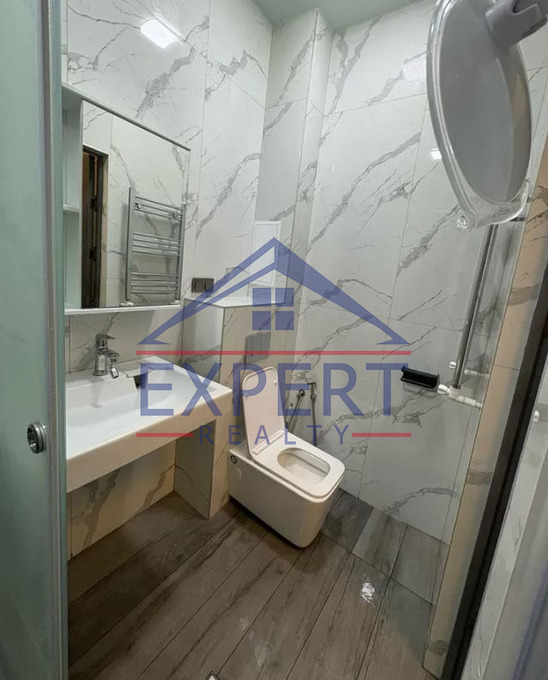 ԱՐԱԲԿԻՐ, ԿՈՄԻՏԱՍԻ ՊՈՂՈՏԱ, 2 ՍԵՆՅԱԿ