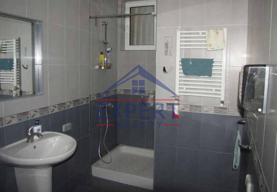 ԿԵՆՏՐՈՆ, ԲԱՅՐՈՆԻ ՓՈՂՈՑ, 90 ՔՄ