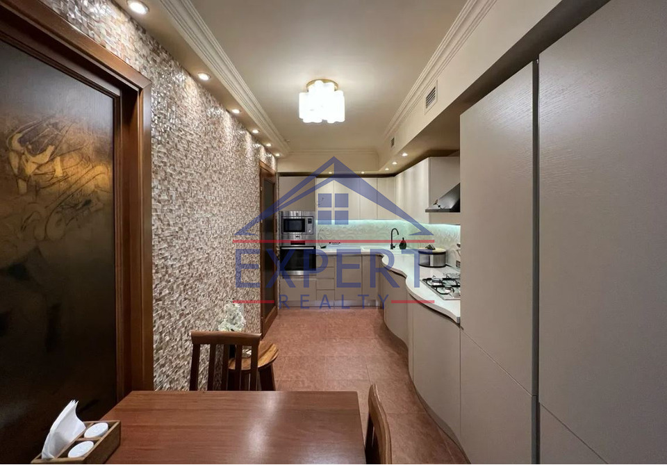 ԿԵՆՏՐՈՆ,ԿՈՂԲԱՑԻ ՓՈՂՈՑ  3 ՍԵՆՅԱԿ