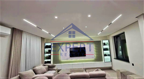 ՆՈՐ ՆՈՐՔ, ՄՈԼԴՈՎԱԿԱՆ ՓՈՂՈՑ, 3 ՍԵՆՅԱԿ