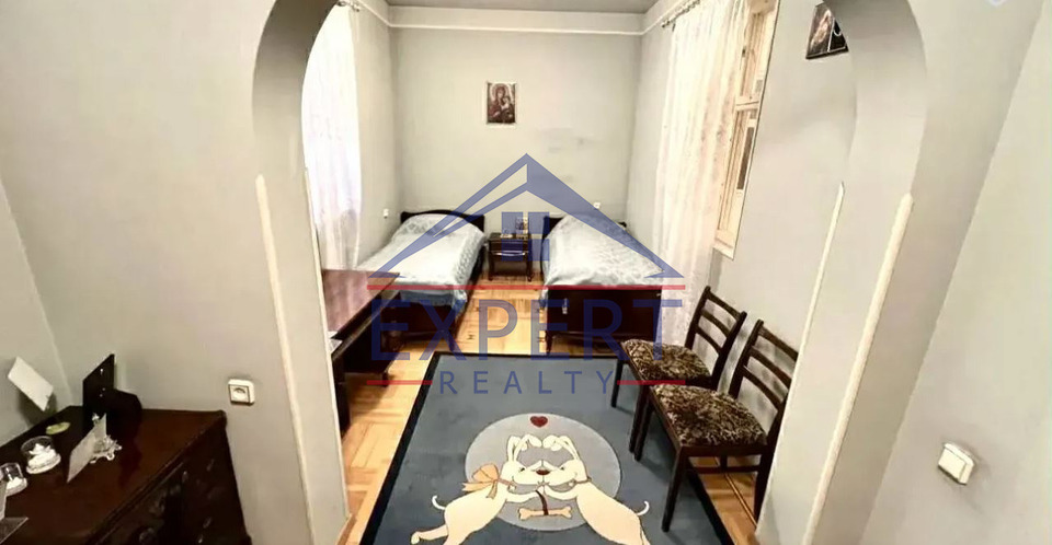 ԱՐԱԲԿԻՐ ՆԻԿՈԼ ԴՈՒՄԱՆ ՓՈՂՈՑՈՒՄ 3 ՍԵՆՅԱԿ